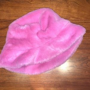 Steve Madden Bucket Hat